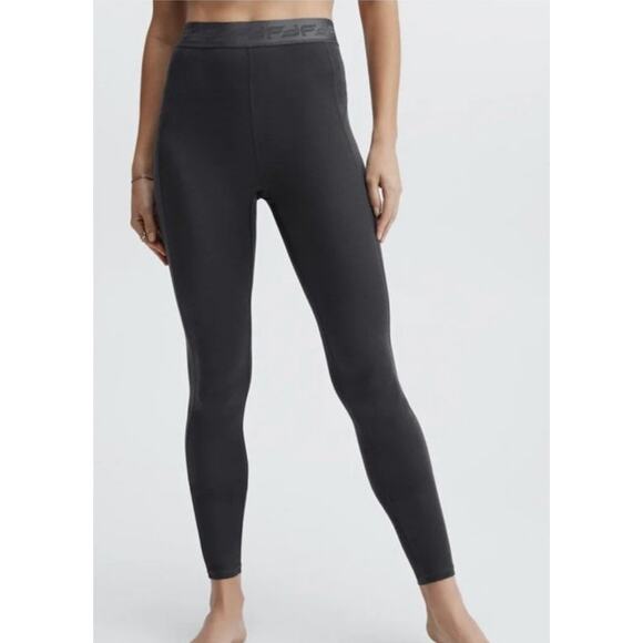 Fabletics Womens Ultra High Waisted Wool Base Layer Legging Small Gray Outdoor - Picture 1 of 8